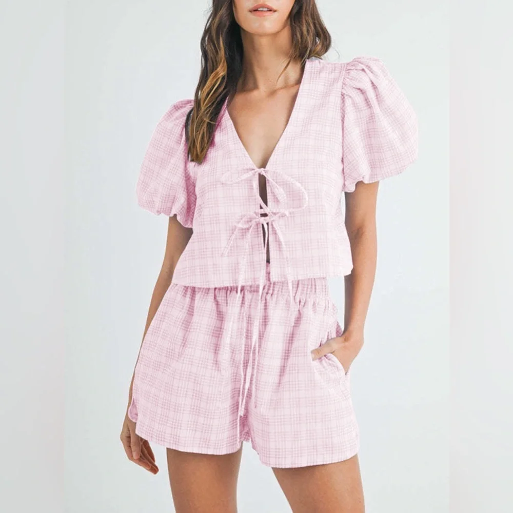 Set Puff Sleeve Top and Shorts Set - Picture 1 of 11